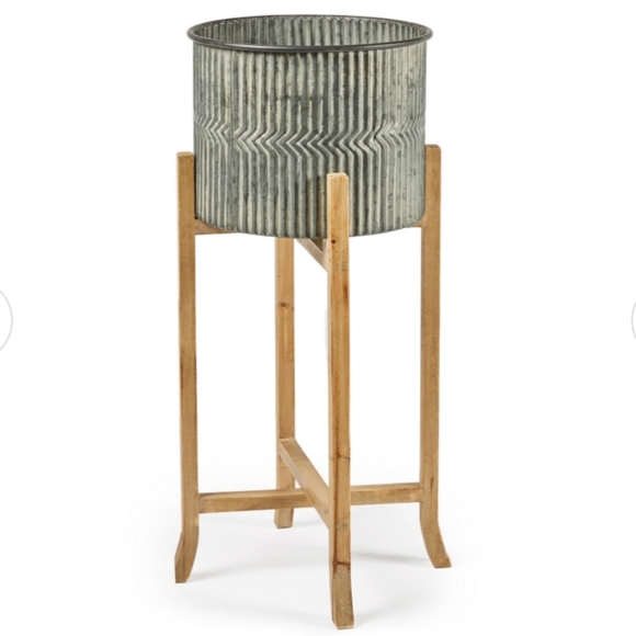 Metal Other - New metal tin with wood stand 27.4" planter
